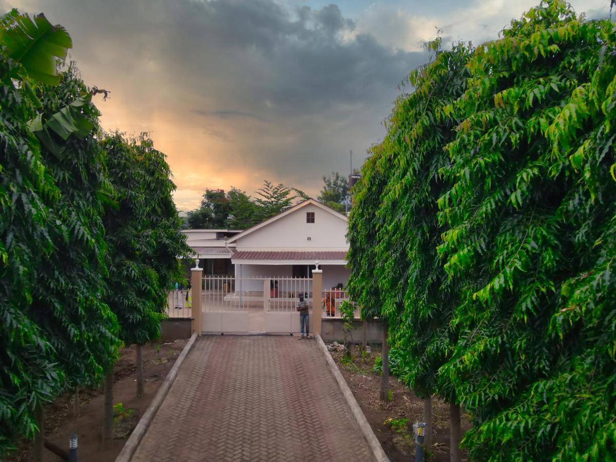 Kilimanjaro Country House Moshi Exteriör bild
